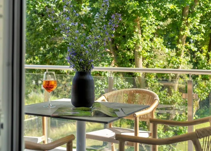 Apartment C6 Im Pine Hill - Mit Großem, überdachten Südbalkon - Hunde Herzlich Willkommen